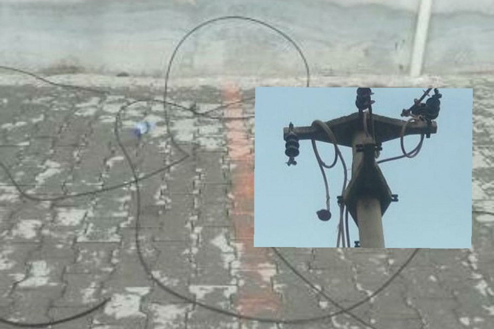 Urfa'da mahalleye yıldırım düştü