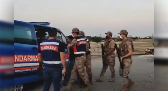 Cinayet suçundan aranan iki kişi Siverek’te yakalandı