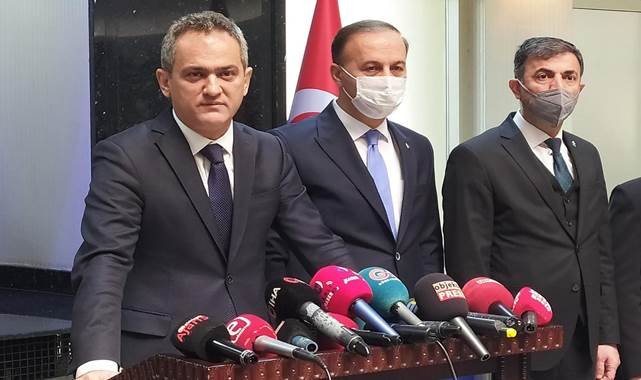 Bakan Mahmut Özer Urfa'da açıkladı, Okullar kapanıyor mu?