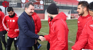 Baydilli’den takıma moral ziyareti