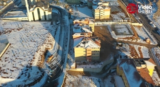 Büyükşehirden Zeytindalı kampüsünde kar temizleme çalışması