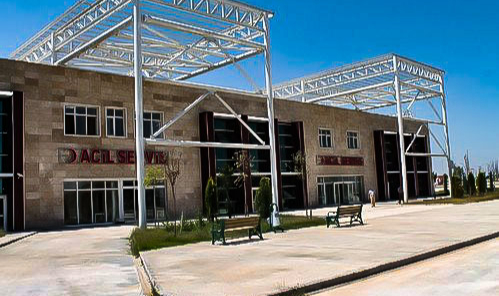 Damdan düşen 6 yaşındaki çocuk yaralandı