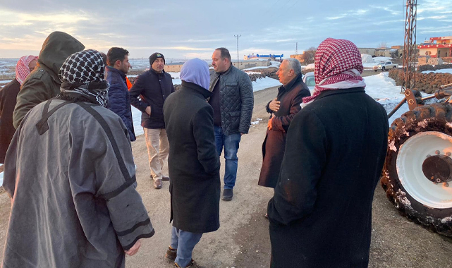 Ekinci ilçedeki yol açma çalışmalarını inceledi