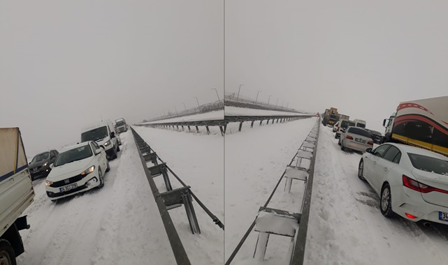 Hilvan Cezaevi önünde trafik durma noktasına geldi