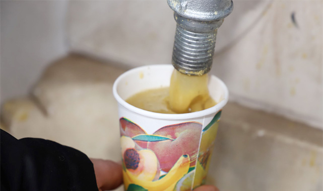 Karaköprü’de çeşmeden sıcak çorba akıyor