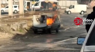 Şanlıurfa'da araç yangını! Otomobil küle döndü