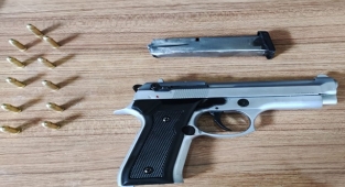 Şanlıurfa'da düzenlenen operasyonda silah ele geçirildi