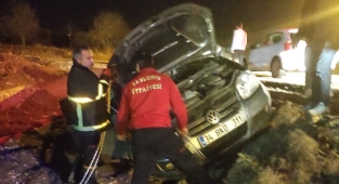 Şanlıurfa'da otomobil şarampole uçtu: Sürücü yaralandı