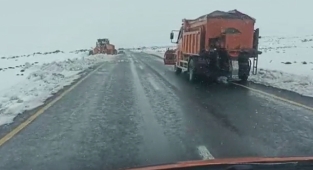 Şanlıurfa valisi açıkladı: 10 köy yolu kapalı