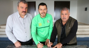 Şanlıurfaspor'dan defansa bir takviye daha 