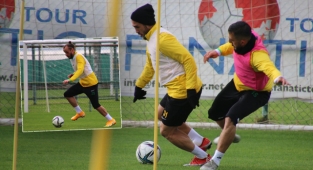 Şanlıurfaspor’un yeni transferi ilk antrenmanına çıktı