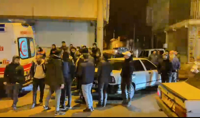 Siverek'te otomobil motosiklet ile çarpıştı