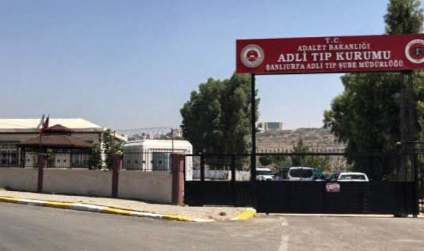 Urfa'da bir kadın silahla vurulmuş halde bulundu