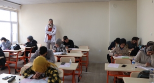 Viranşehir Belediyesi gençleri geleceğe hazırlıyor