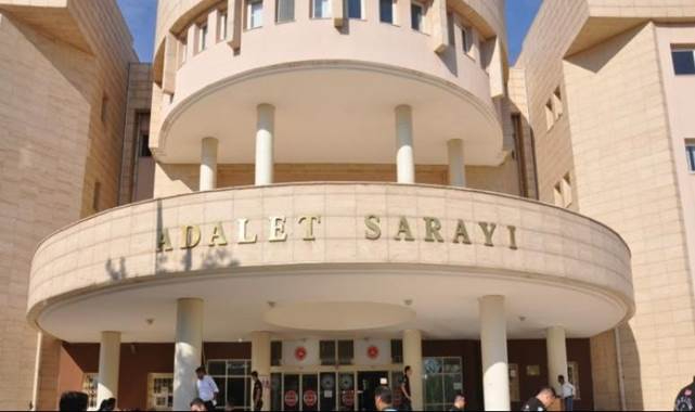 Akü çetesi adliyeye sevk edildi