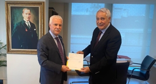 Cevheri İYİ Parti'de bölge danışmanı oldu