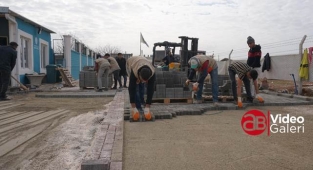 Haliliye'de 3 mahallede yol çalışması