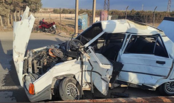 Hurda yığınına dönen araçlardan sağ çıktılar