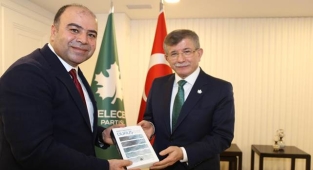 Nihat Çiftçi’den Davutoğlu’na sürpriz ziyaret