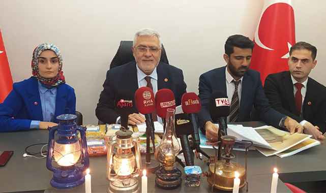 Şanlıurfa'da elektrik zammına gaz lambalı tepki