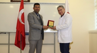 Üniversite hastanesinde görev yapan Prof. Dr. Sarıkaya emekli oldu