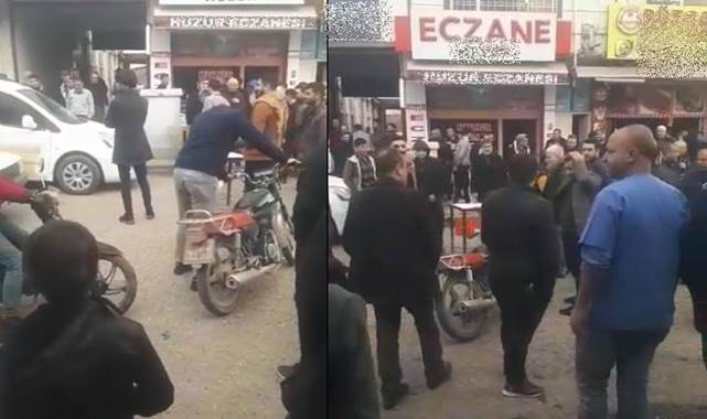 Urfa'nın ilçesinde elektrik faturaları protesto ediliyor