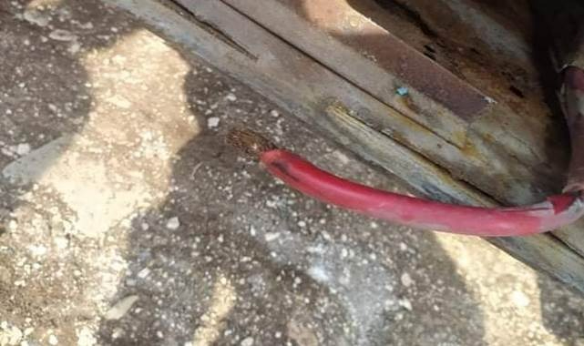 Viranşehir'de akü hırsızları iş başında