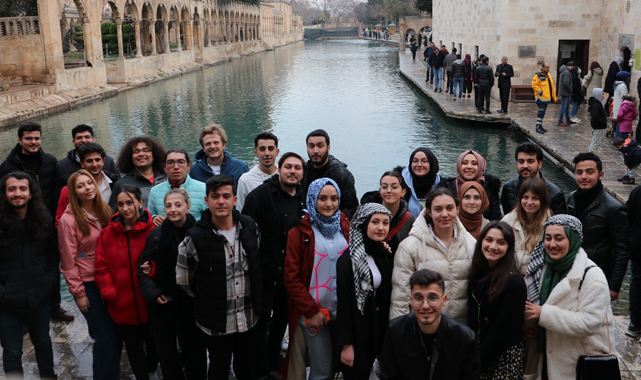 Afyon’dan gezi için Şanlıurfa’ya geldiler