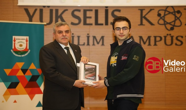 Başkan Beyazgül TÜBİTAK'da dereceye giren öğrencilerle buluştu