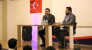 Baydilli öğrencilere tecrübelerini aktardı