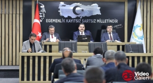 Canpolat meclis toplantısında konuştu