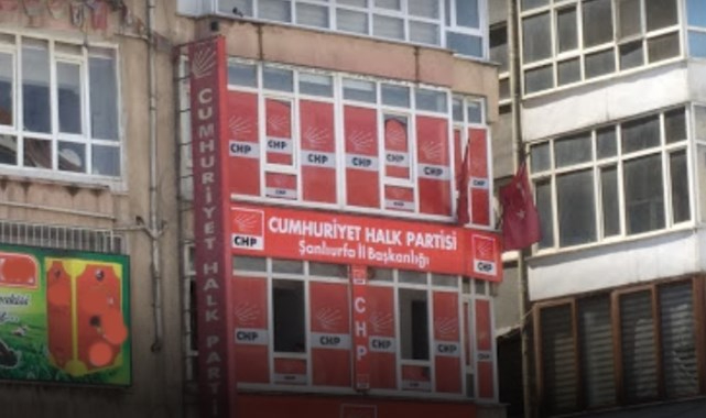 CHP Urfa'da kazan kaynıyor! İstifalar gelmeye başladı