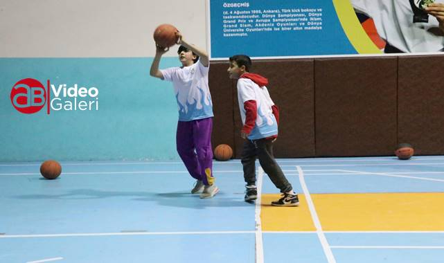 Haliliye’de geleceğin dev adamları yetişiyor   