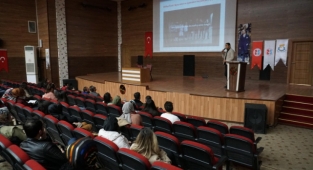 Haliliye’de psikolojik danışmanlara seminer verildi
