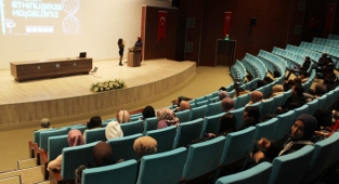 Harran Üniversitesinde ‘sinema günü’ etkinliği