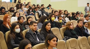 HRÜ’de geleceğin arkeologları bir araya geldi