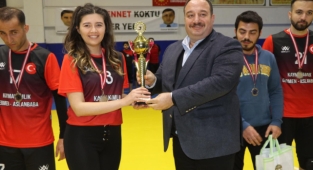 Kurumlar Arası Voleybol Turnuvasında şampiyon belli oldu