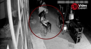 Şanlıurfa’da hırsızlık anı güvenlik kamerasında