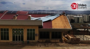 Şanlıurfa’da okulun çatısı uçtu