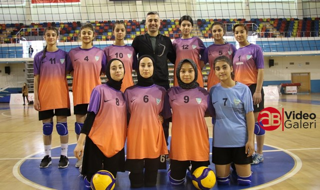 Sezonun şampiyonu Haliliye Belediyespor oldu