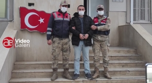 Siverek'te aranan katil zanlısı çuvalların altında yakalandı