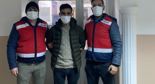 Urfa'da cezaevi firarisi kız arkadaşının evinde yakalandı