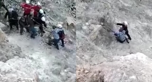 Urfa'da dağlık alanda mahsur kalan vatandaş kurtarıldı