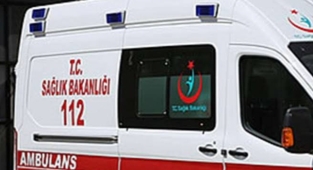 Urfa'nın ilçesinde kaza! 3 yaralı