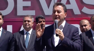 Ali Babacan: Çiftçi ile kavga edilmez!