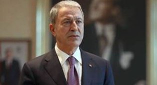 Bakan Akar, Rusya- Ukrayna savaşını değerlendirdi