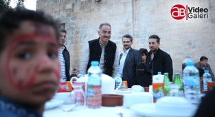 Başkan Kuş, yetim ve öksüz çocuklarla iftar yaptı