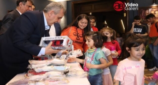 Büyükşehir çocuklara 23 Nisan sevincini erken yaşattı