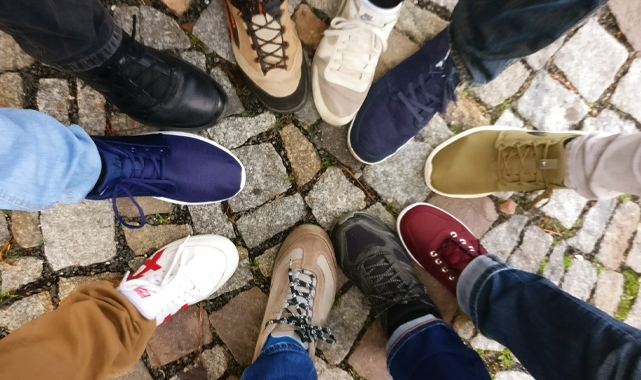 HRÜ’nün öğretim görevlileri moda meraklıları için rehber hazırladı