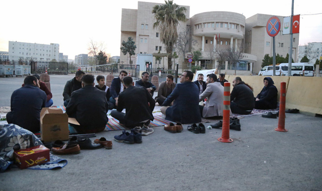 Şenyaşar ailesinin iftar sofrasına konuk oldular